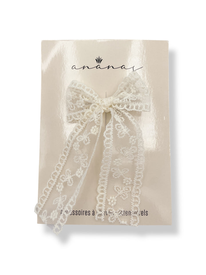 Grande Boucle Dentelle Fleuris Crème