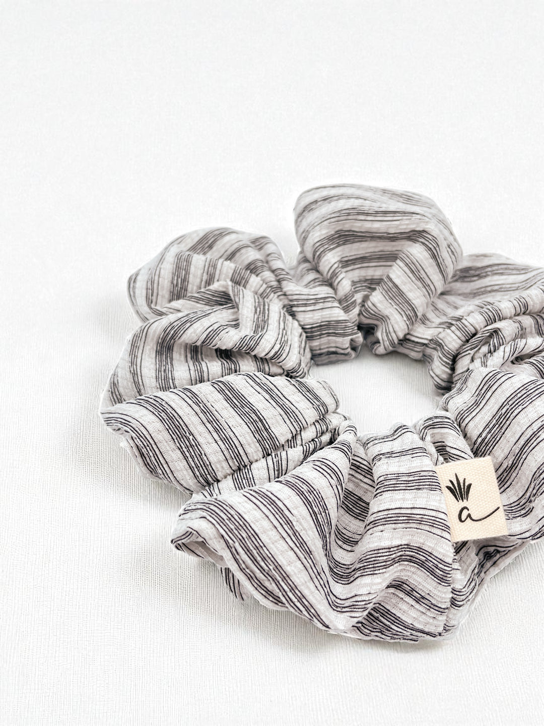 Chouchou - Ligné noir et blanc